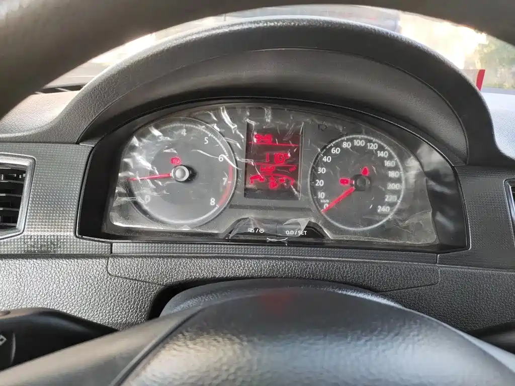 Volkswagen Santana — миниатюра 12