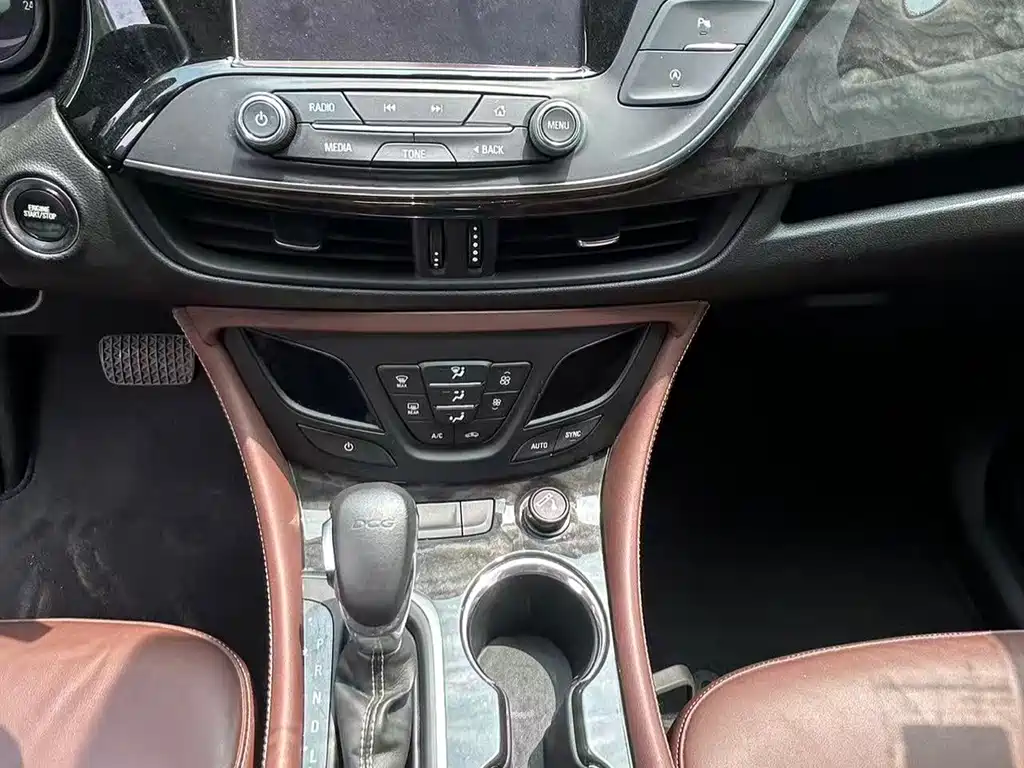 Buick Envision Plus — миниатюра 14