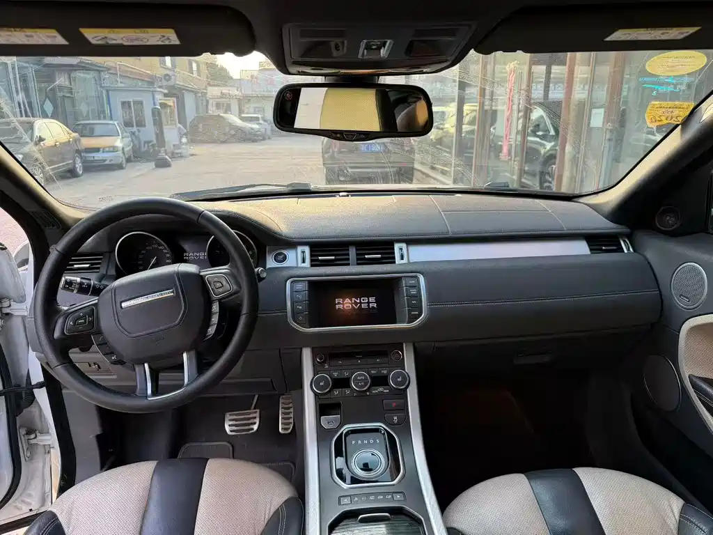Land Rover Evoque (Import) — миниатюра 6