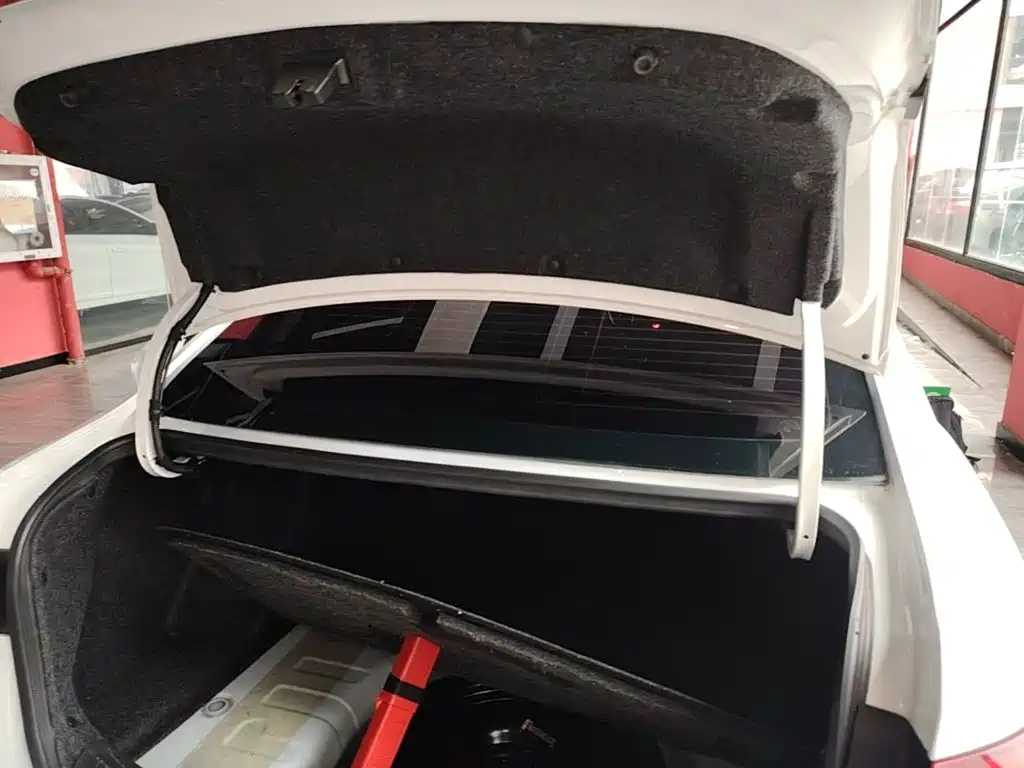 Buick Excelle — миниатюра 19