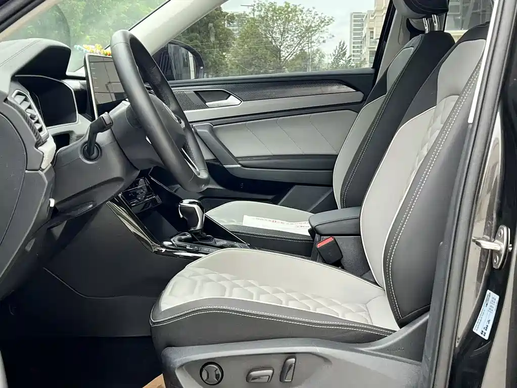 Volkswagen Tayron — миниатюра 4