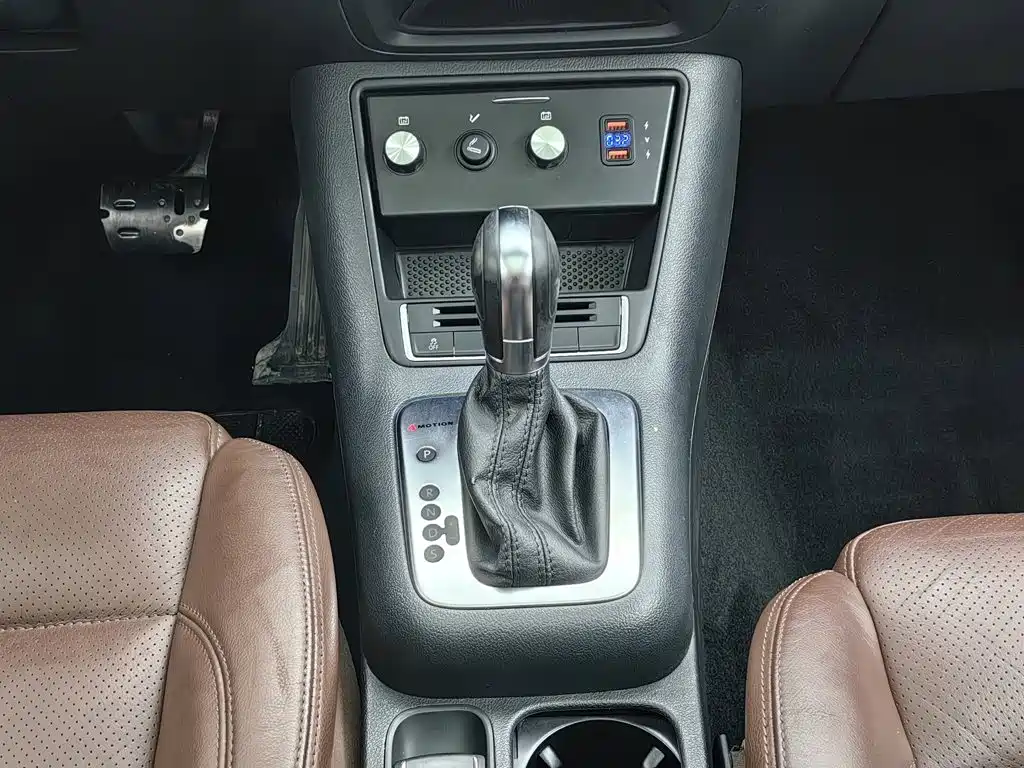 Volkswagen Tiguan — миниатюра 13