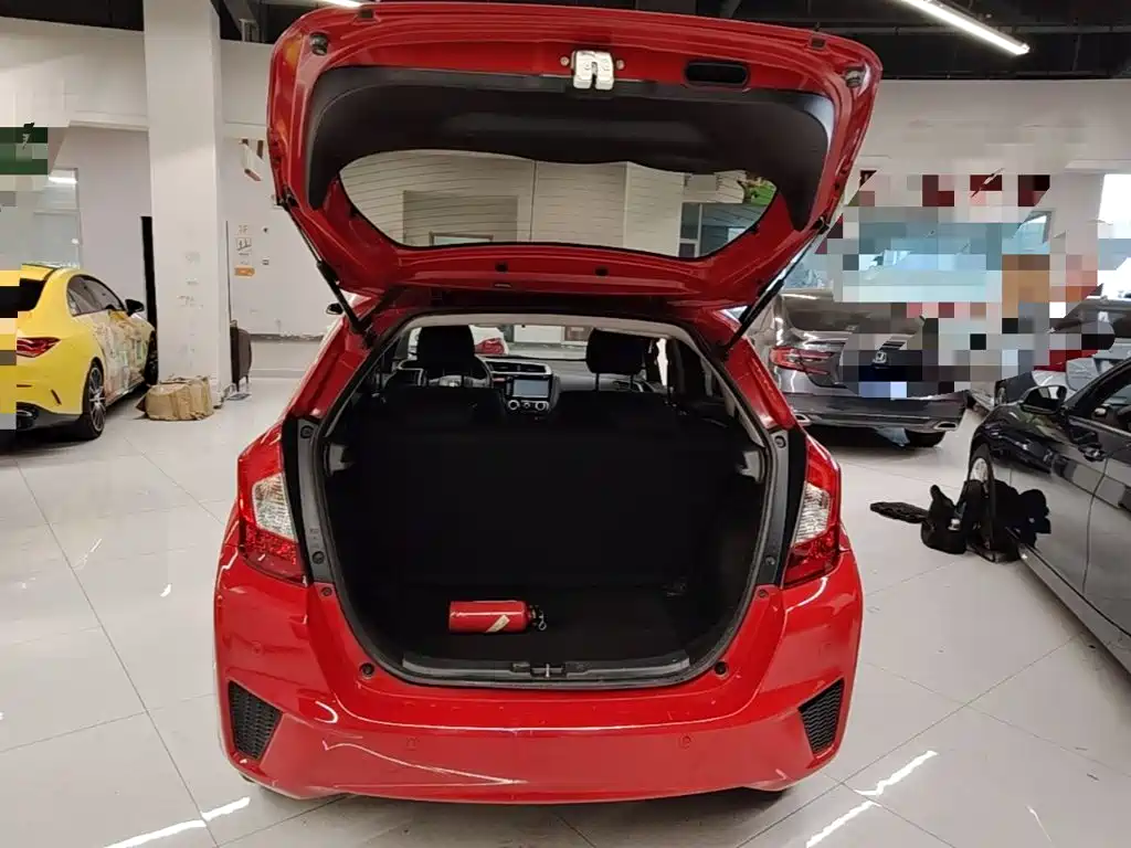 Honda Fit — миниатюра 19