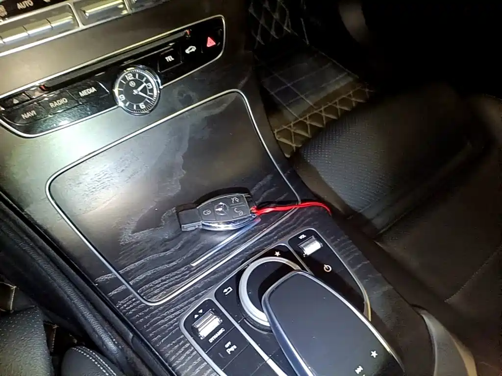 Mercedes-Benz C-Class — миниатюра 9