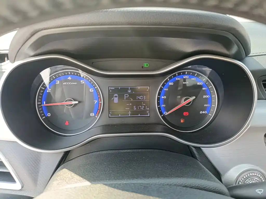 Geely Vision — миниатюра 12