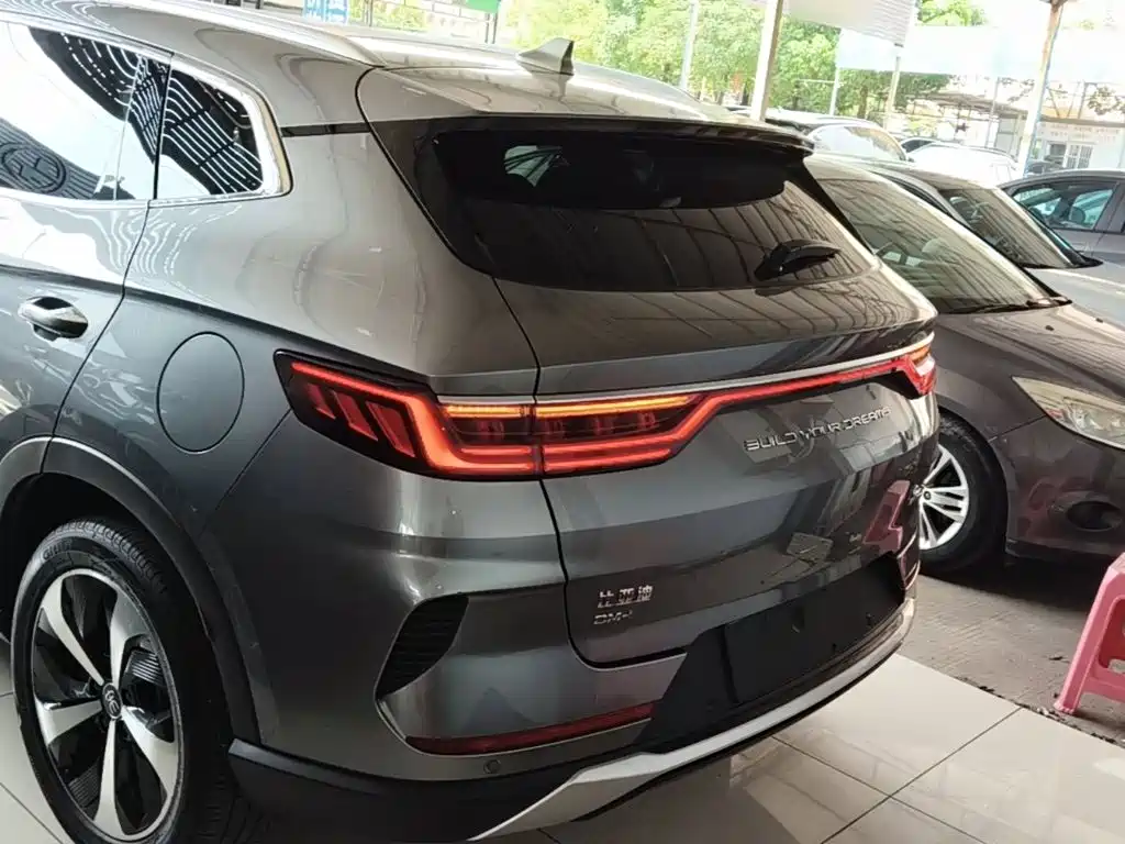 BYD PLUS New Energy — миниатюра 6