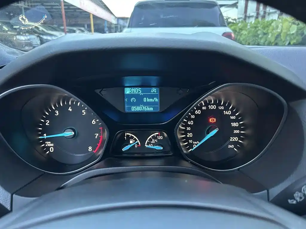 Ford Focus — миниатюра 11