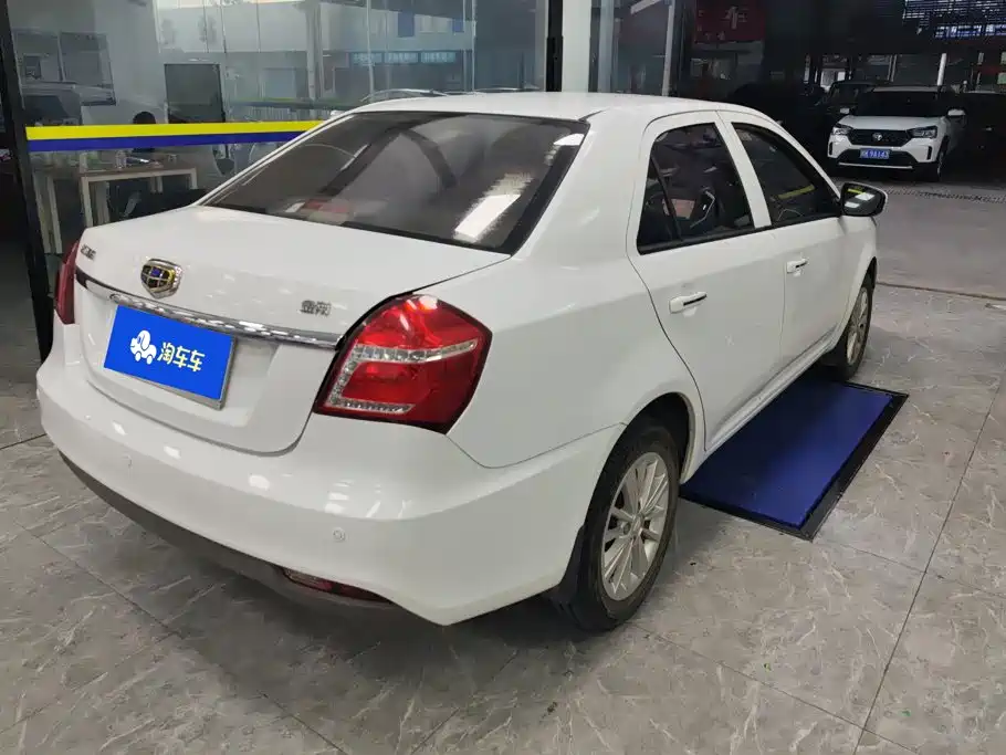 Geely King Kong — миниатюра 3