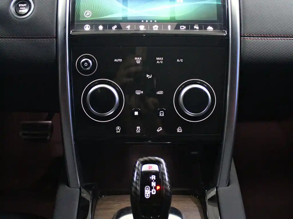 Land Rover Discovery Sport — миниатюра 9