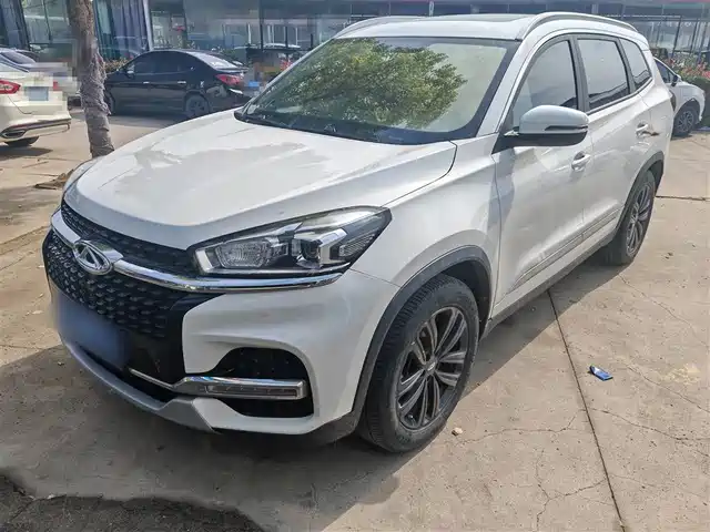 CHERY TIGGO 8