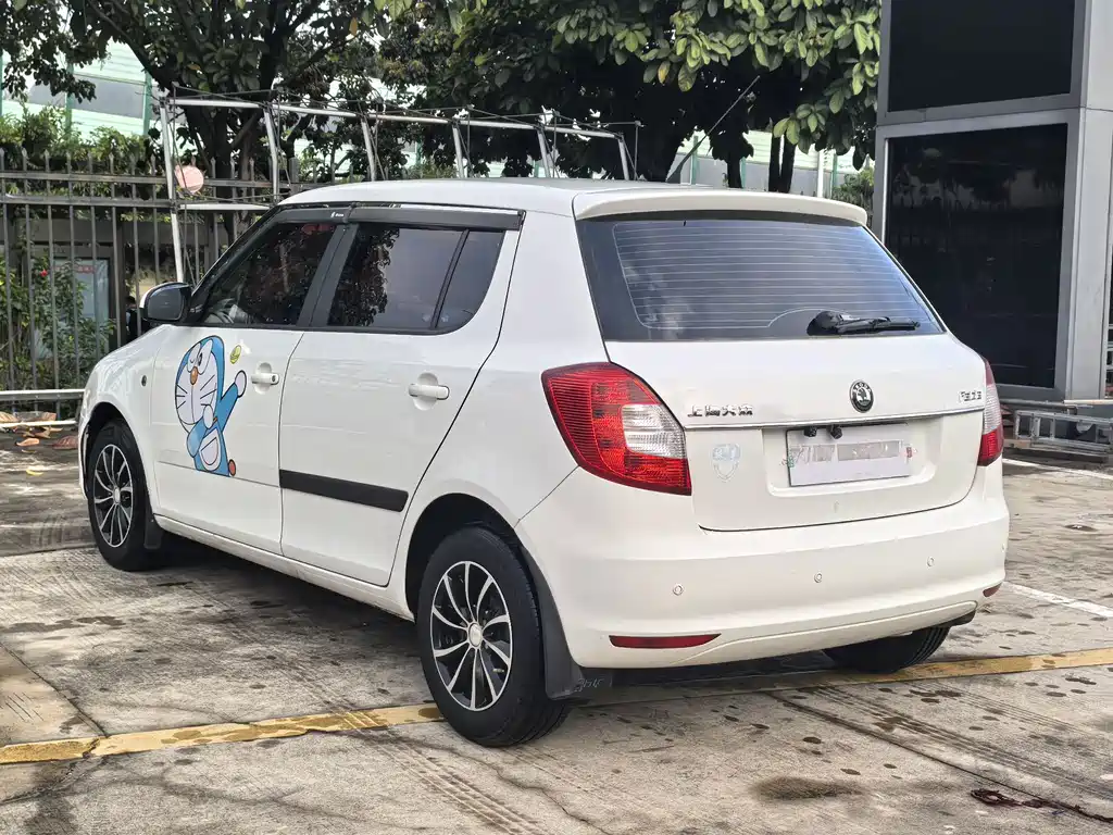 Skoda Fabia — миниатюра 4