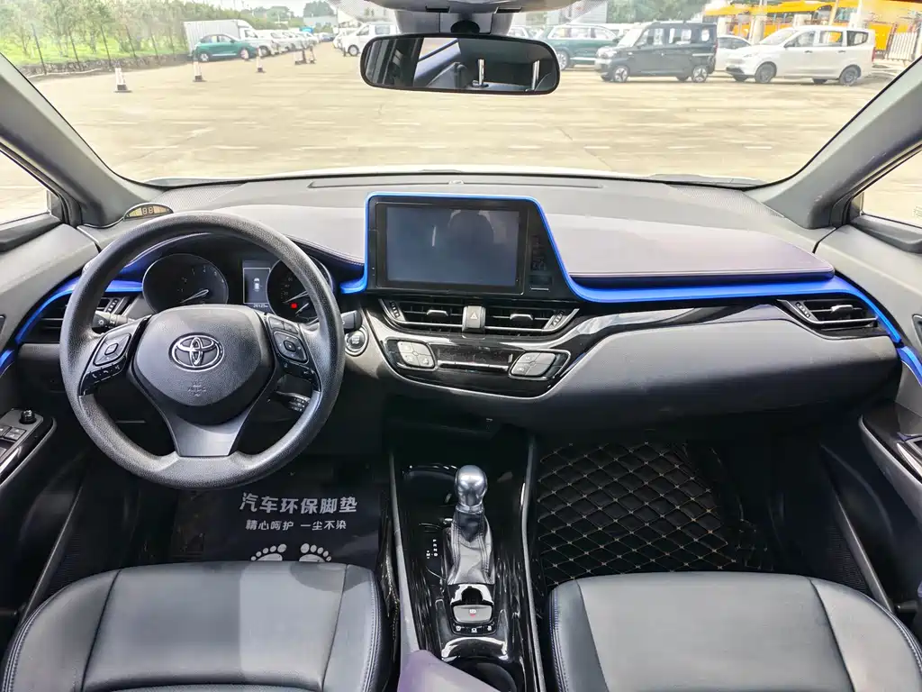 Toyota C-HR — миниатюра 6