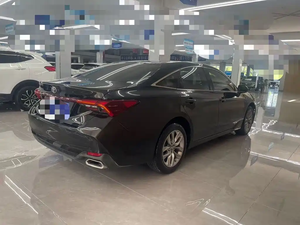 Toyota Avalon — миниатюра 4