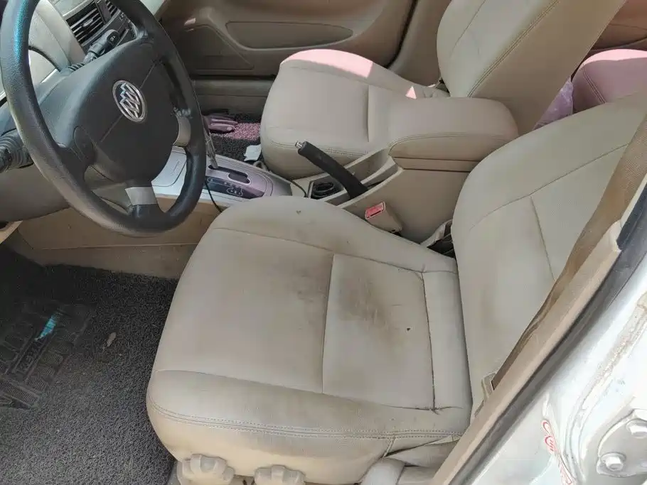 Buick Excelle — миниатюра 9