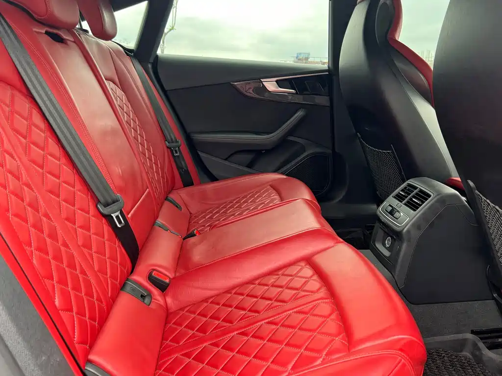 Audi S5 — миниатюра 3