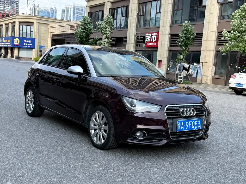Купить Audi A1