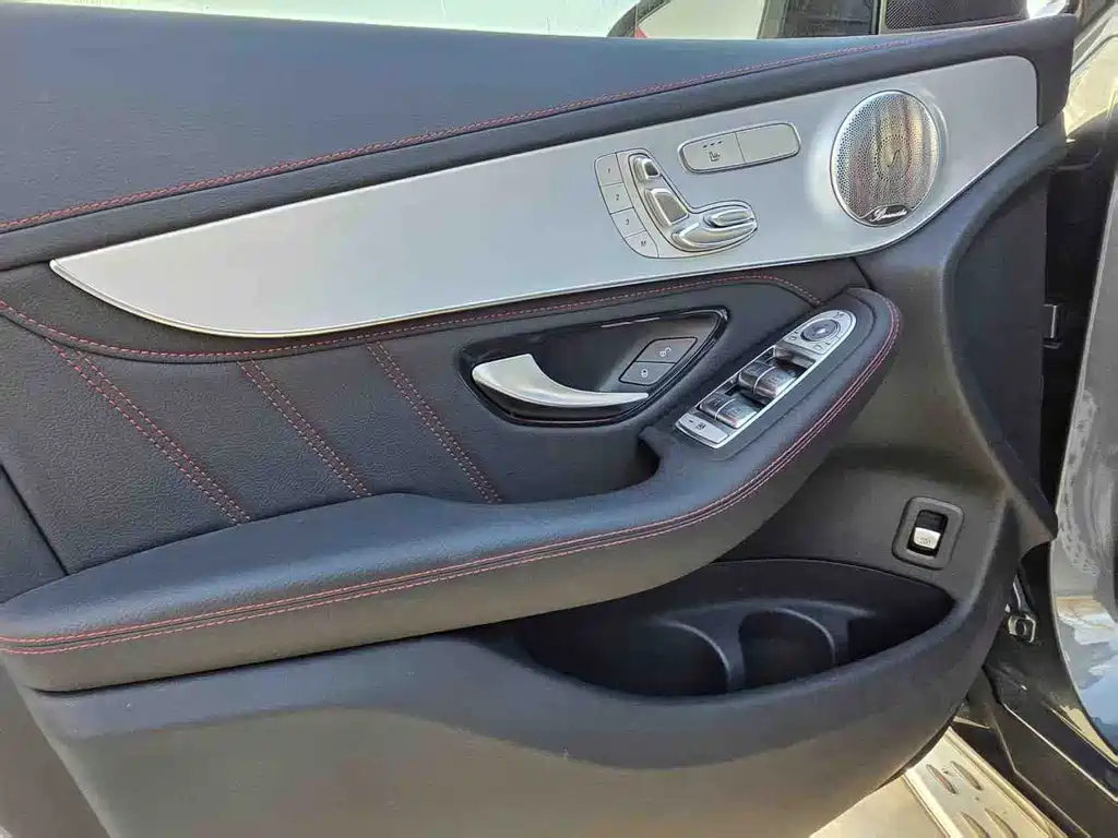 MERCEDES-BENZ GLC AMG