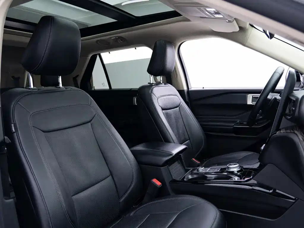 Ford Explorer — миниатюра 24