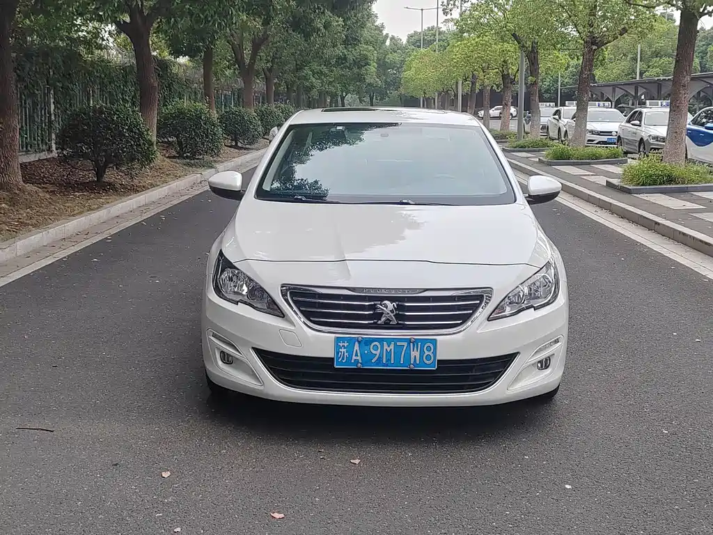Peugeot 408 — миниатюра 2