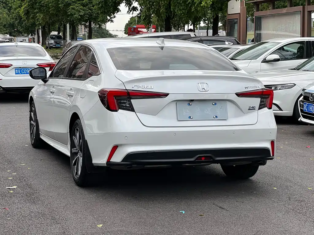 Honda Integra — миниатюра 11