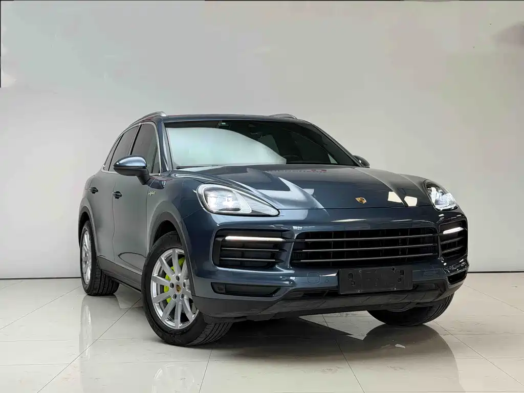 PORSCHE CAYENNE NEW ENERGY