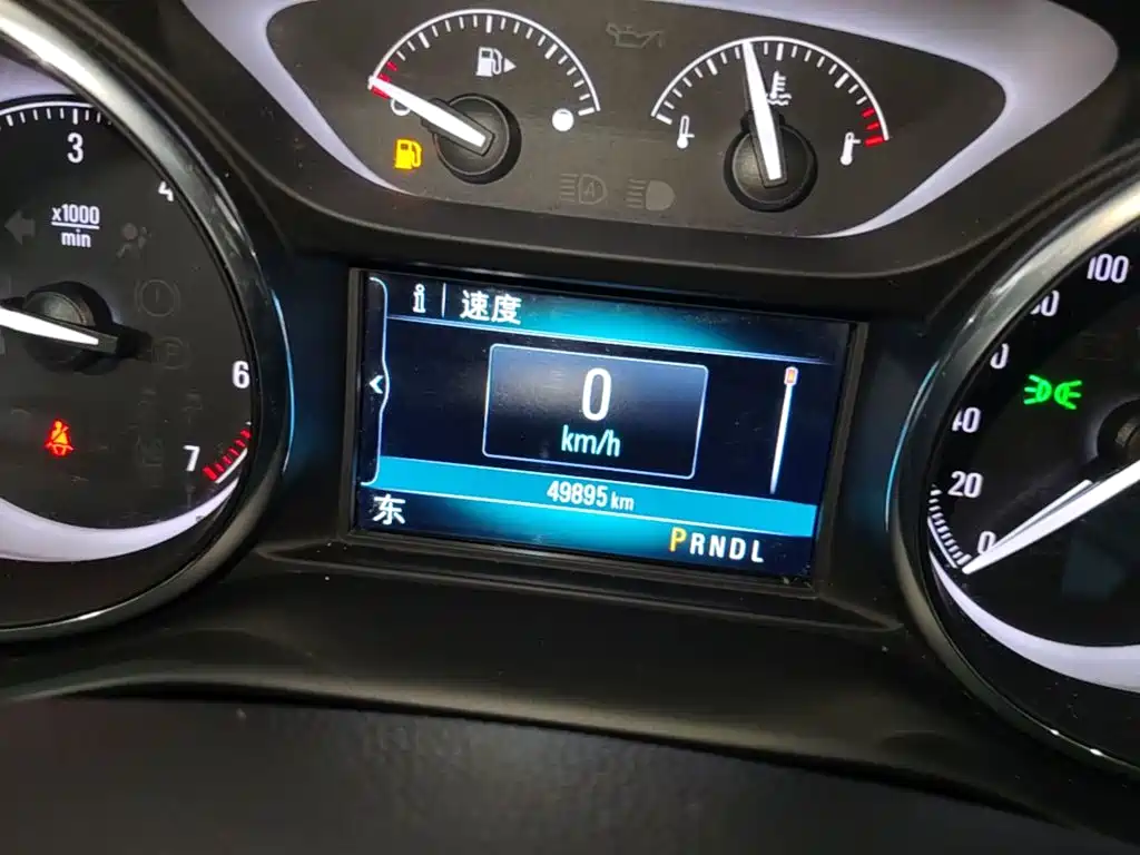 Buick Envision Plus — миниатюра 12