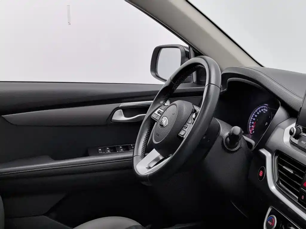 Kia Sportage — миниатюра 22