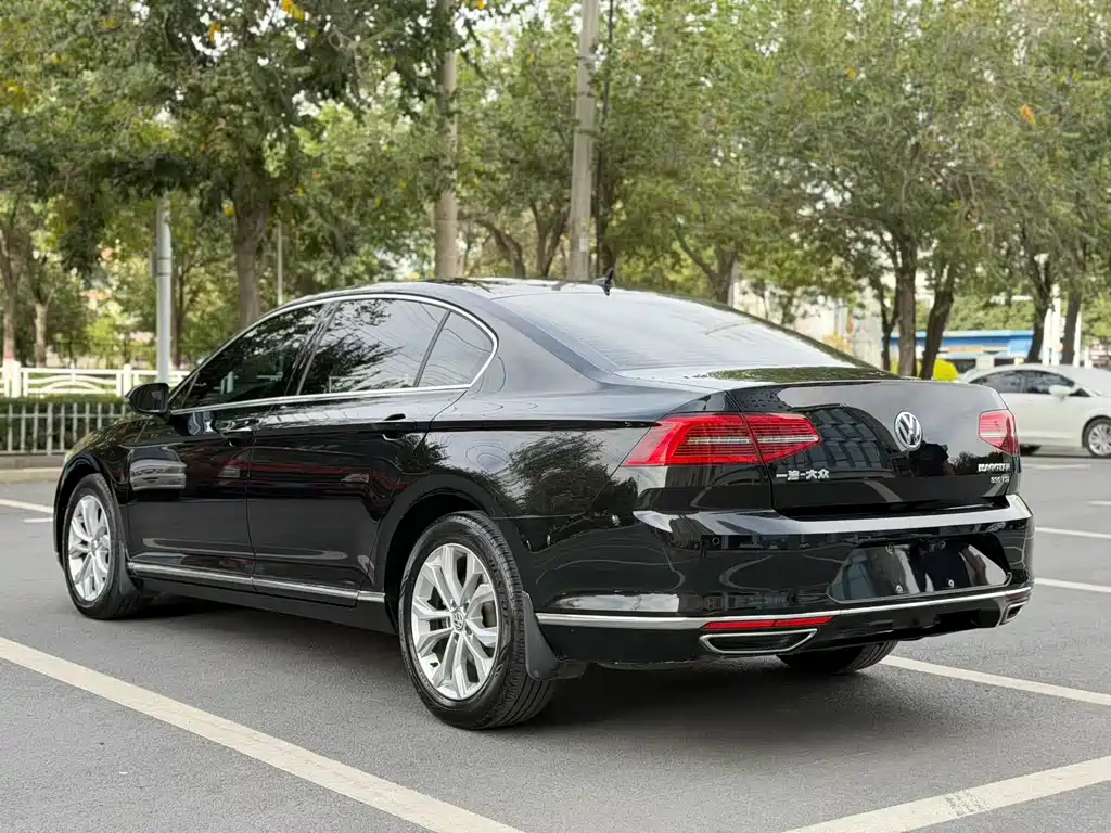 Volkswagen Magotan — миниатюра 9
