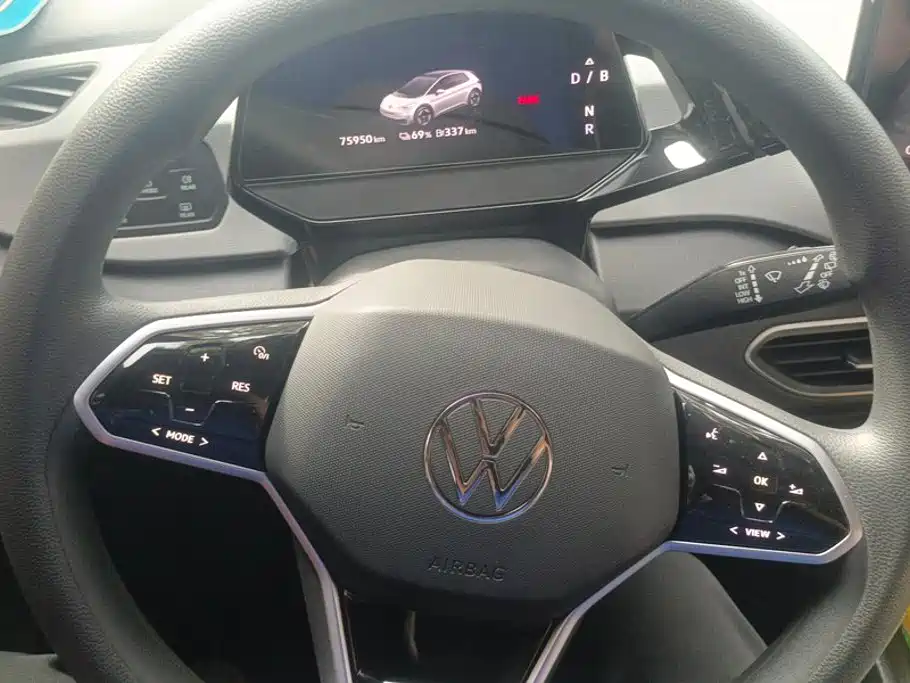 Volkswagen ID.3 — миниатюра 15