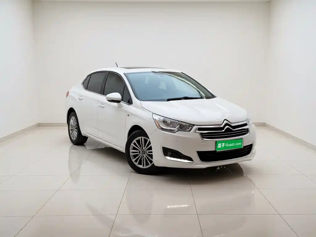 Citroen C4L 2015 1.8L AT Luxury