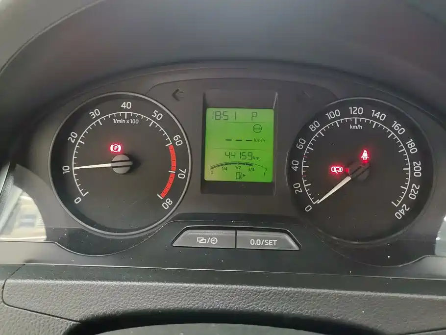 Skoda Rapid — миниатюра 14