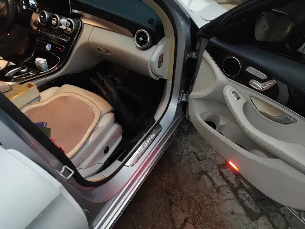 Mercedes-Benz C-Class — миниатюра 20