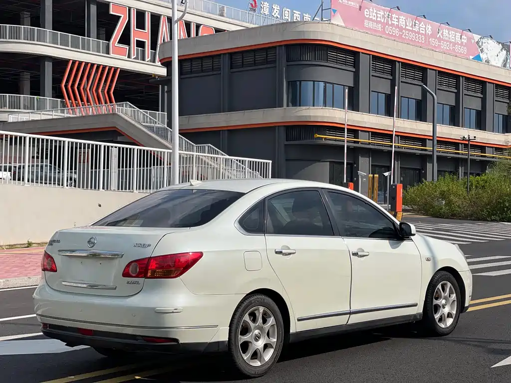 Nissan Sylphy — миниатюра 9