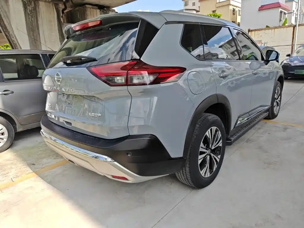 Nissan X-Trail — миниатюра 7