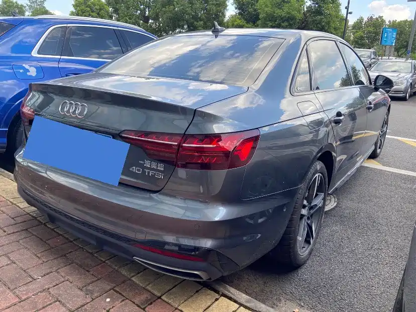Audi A4L — миниатюра 4