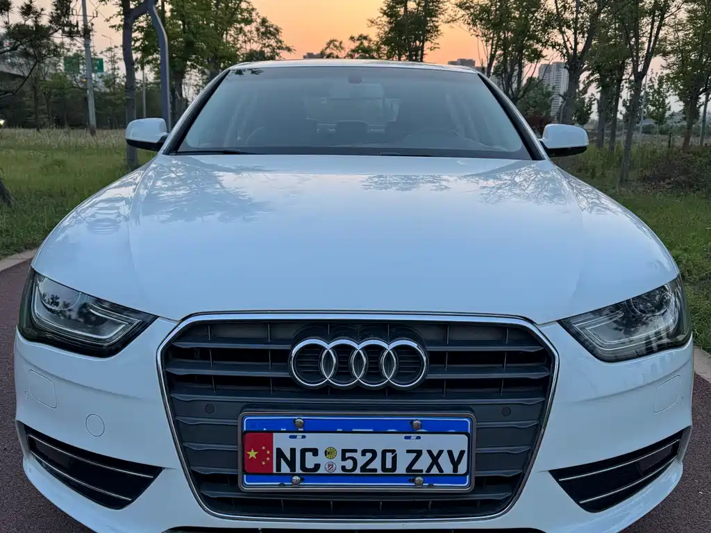 Audi A4L 2013