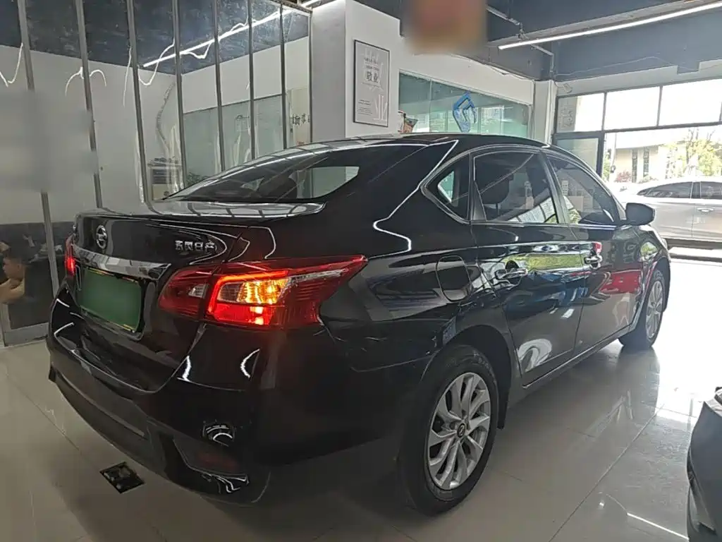 Nissan Sylphy — миниатюра 7