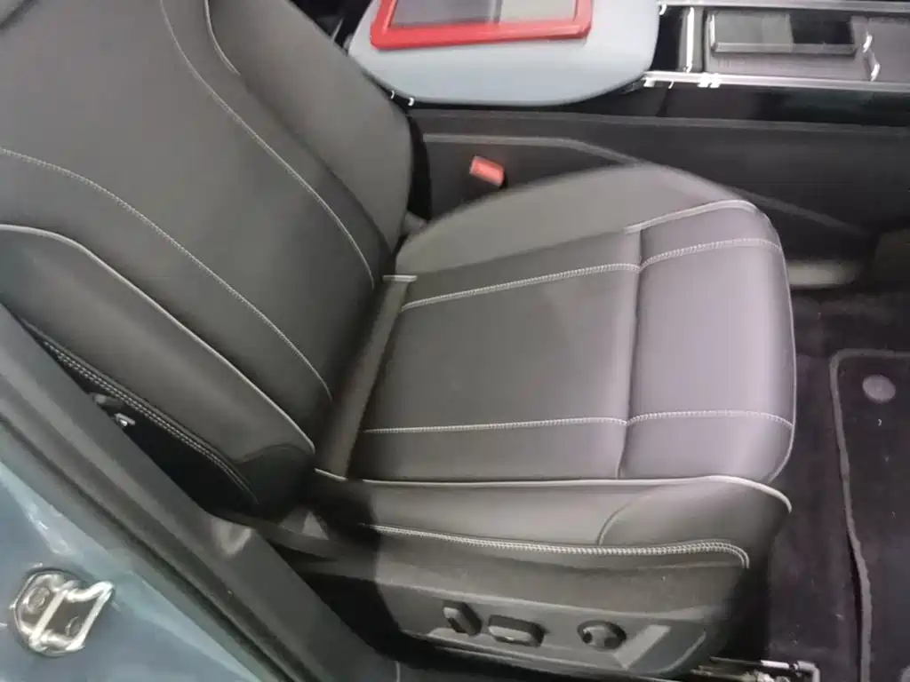 Volkswagen ID.4 X — миниатюра 25