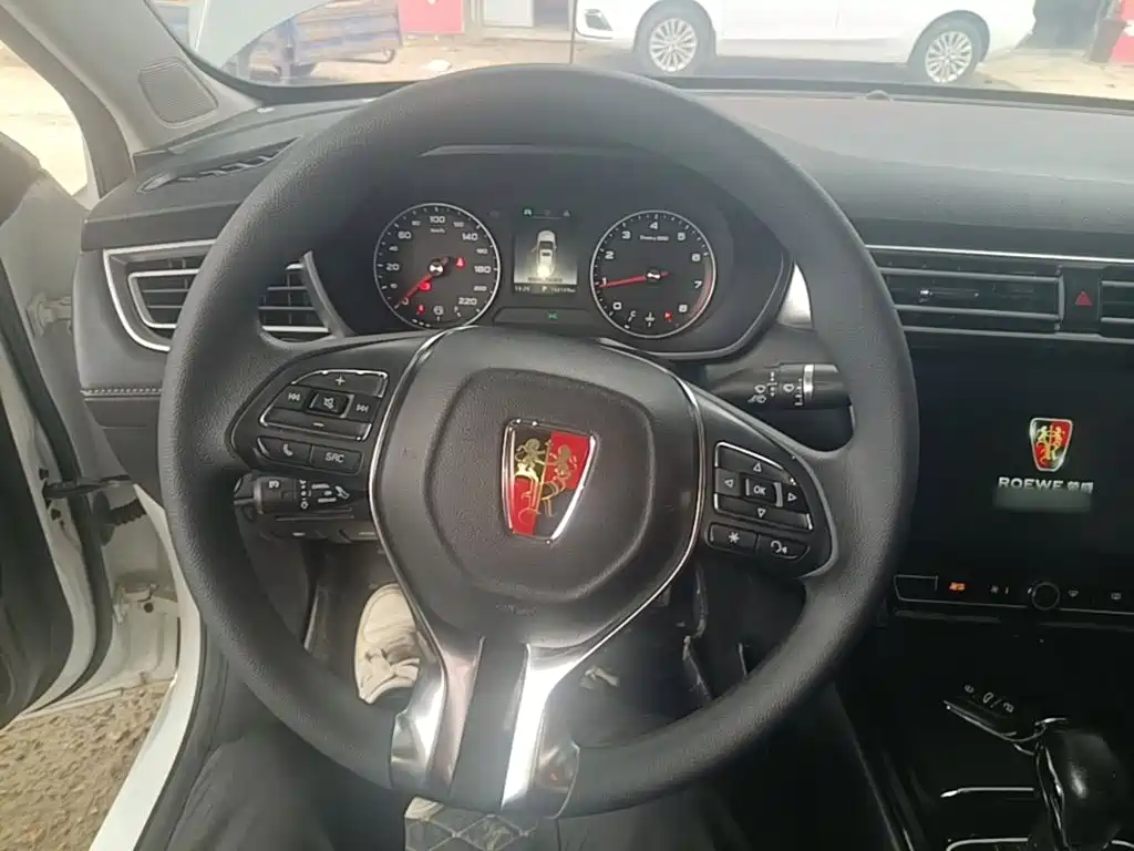 Roewe i5 — миниатюра 11