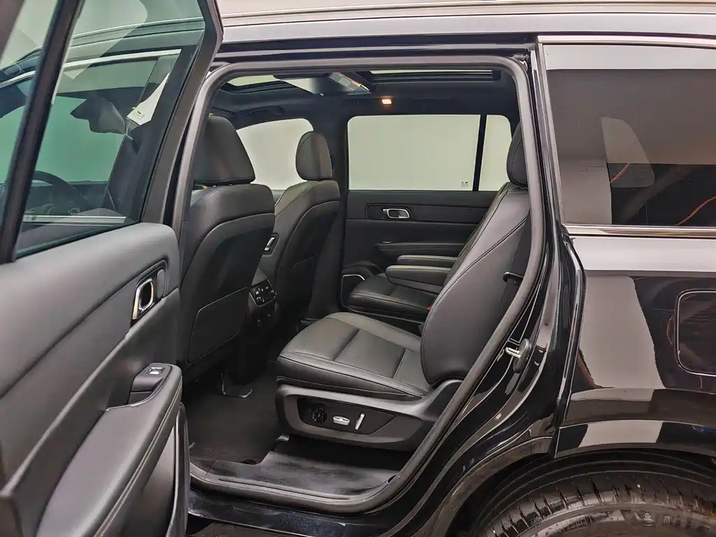 Li Auto Li ONE — миниатюра 18