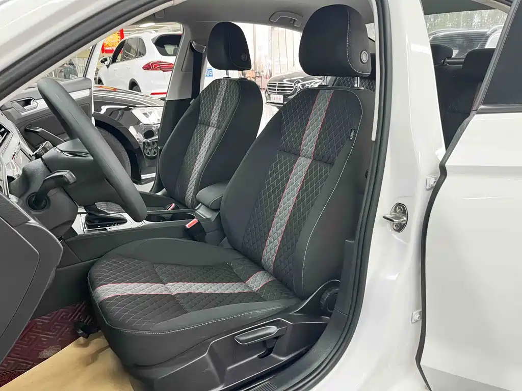 Volkswagen Lamando — миниатюра 17