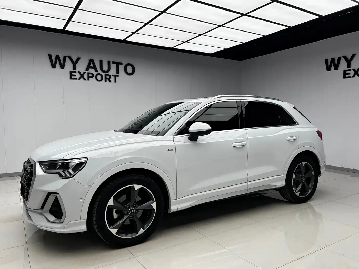 奥迪Q3 2022款 35 TFSI 时尚动感型 2022
