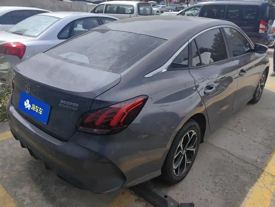 MG MG5 — миниатюра 3