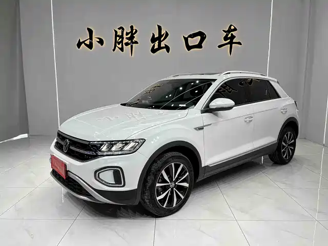 volkswagen t-roc-exploring-songs