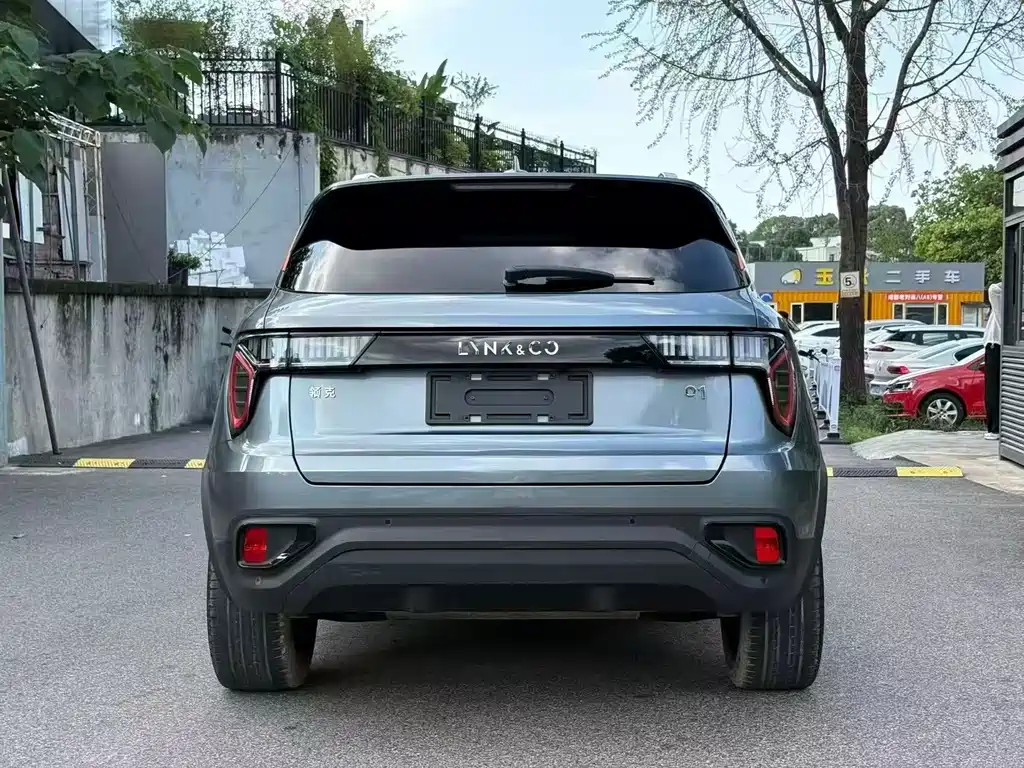 Lynk & Co 01 — миниатюра 5