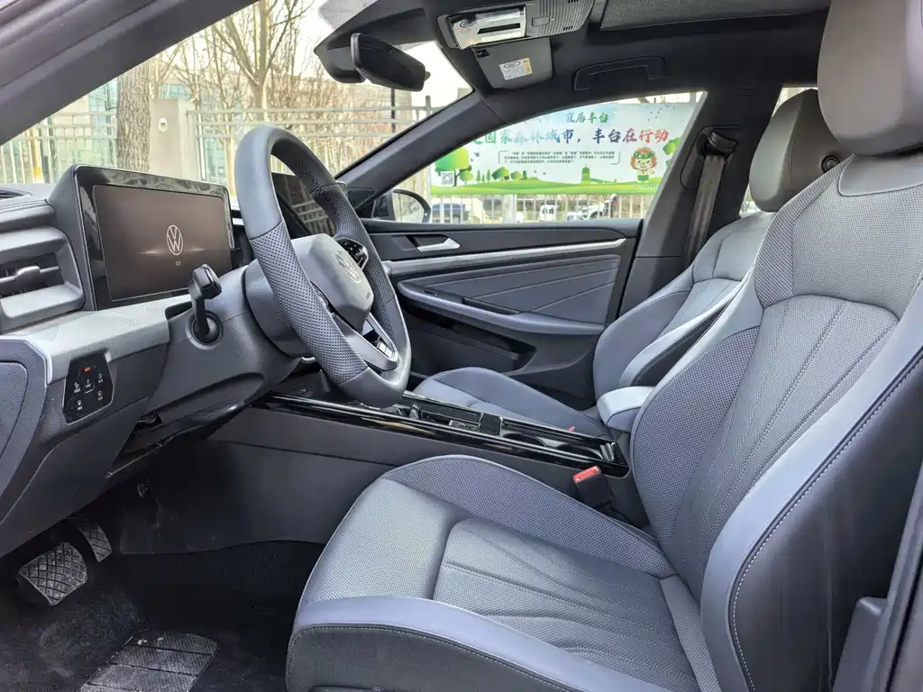Volkswagen Lamando 2026 L GTS 380TSI