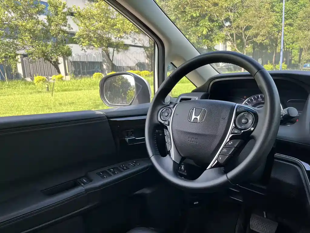 Honda Odyssey — миниатюра 10