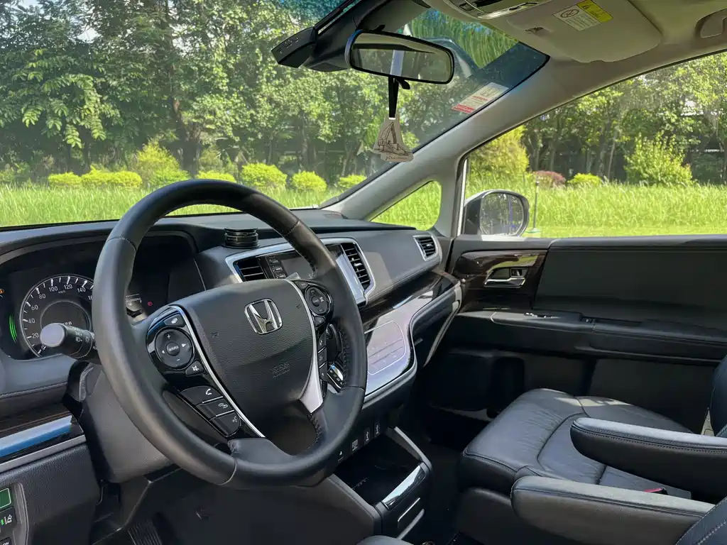 Honda Odyssey — миниатюра 9