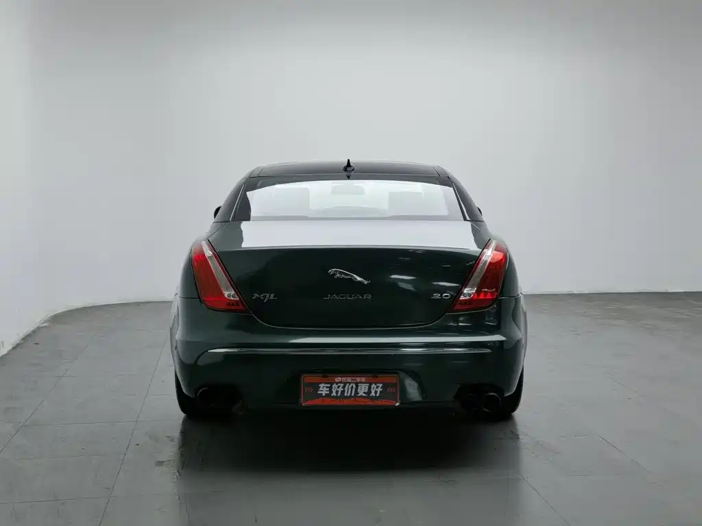 Jaguar XJ — миниатюра 4