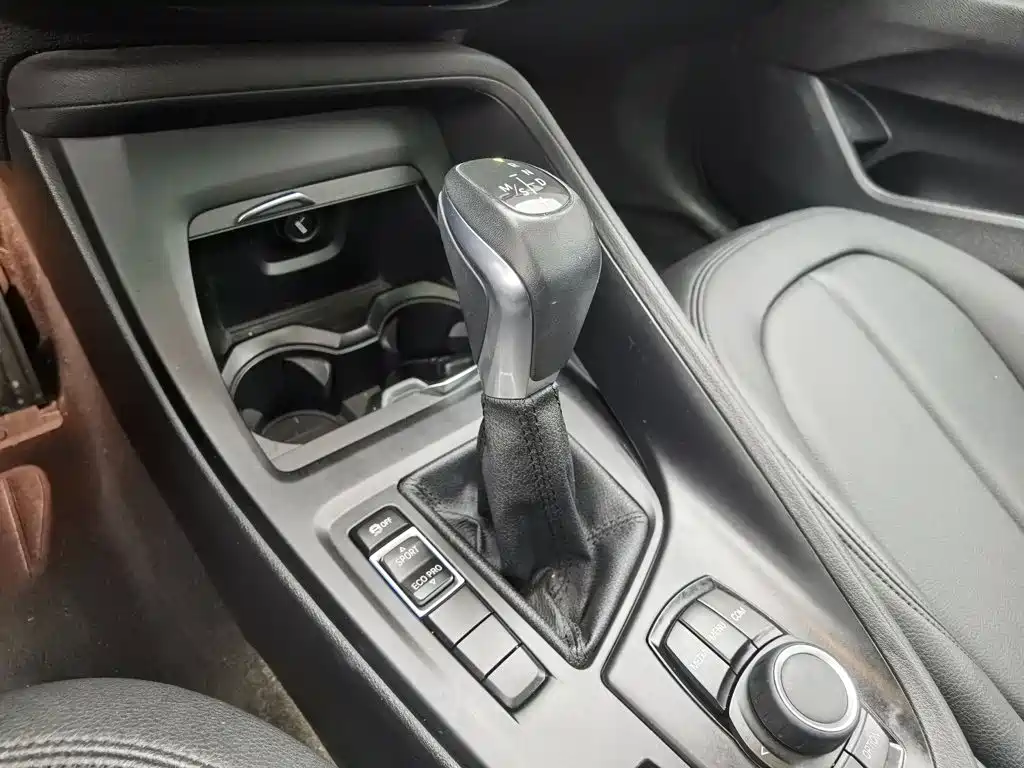 BMW X1 — миниатюра 13